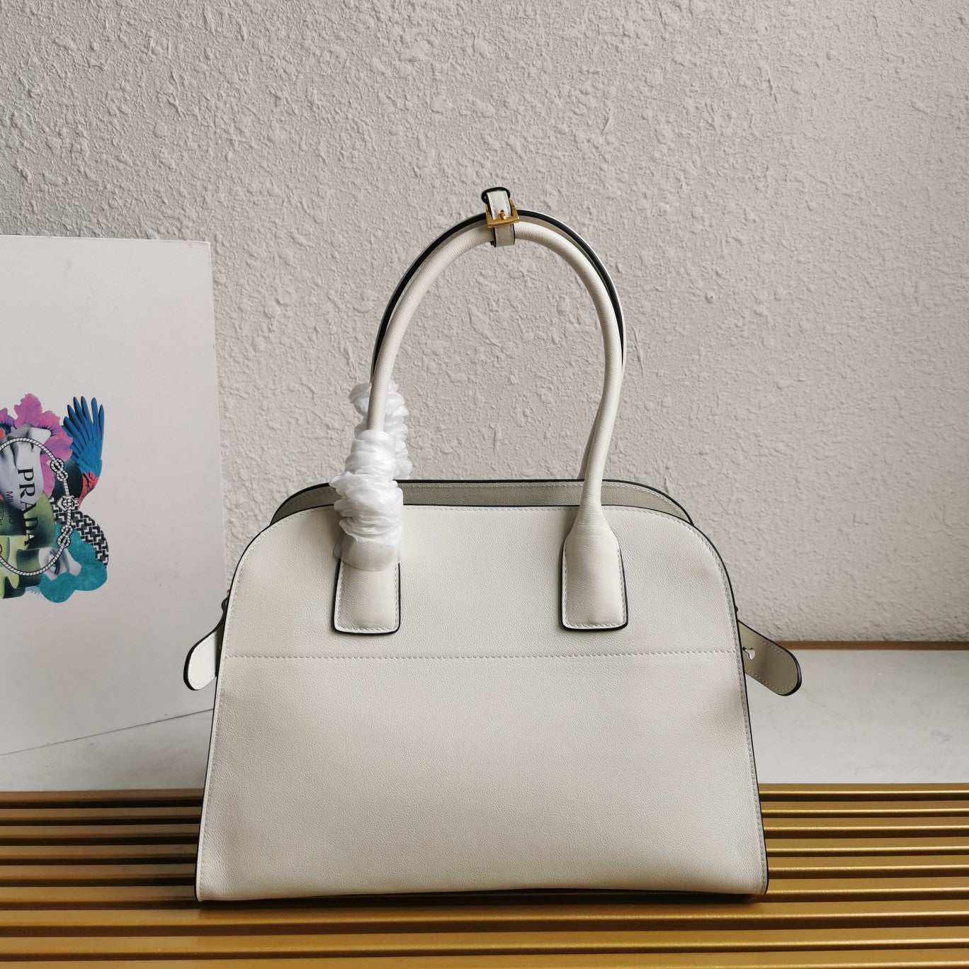 ＰＲＤＡ MEDIUM LEATHER TOTE BAG WHITE