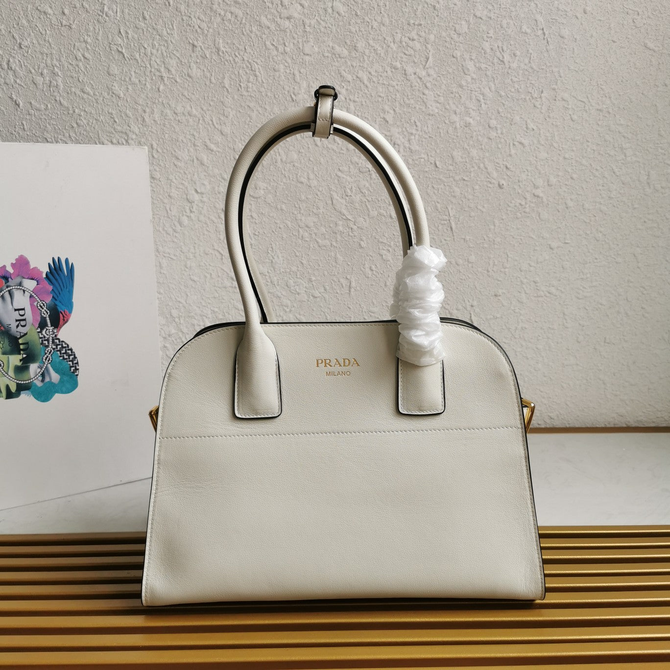 ＰＲＤＡ MEDIUM LEATHER TOTE BAG WHITE