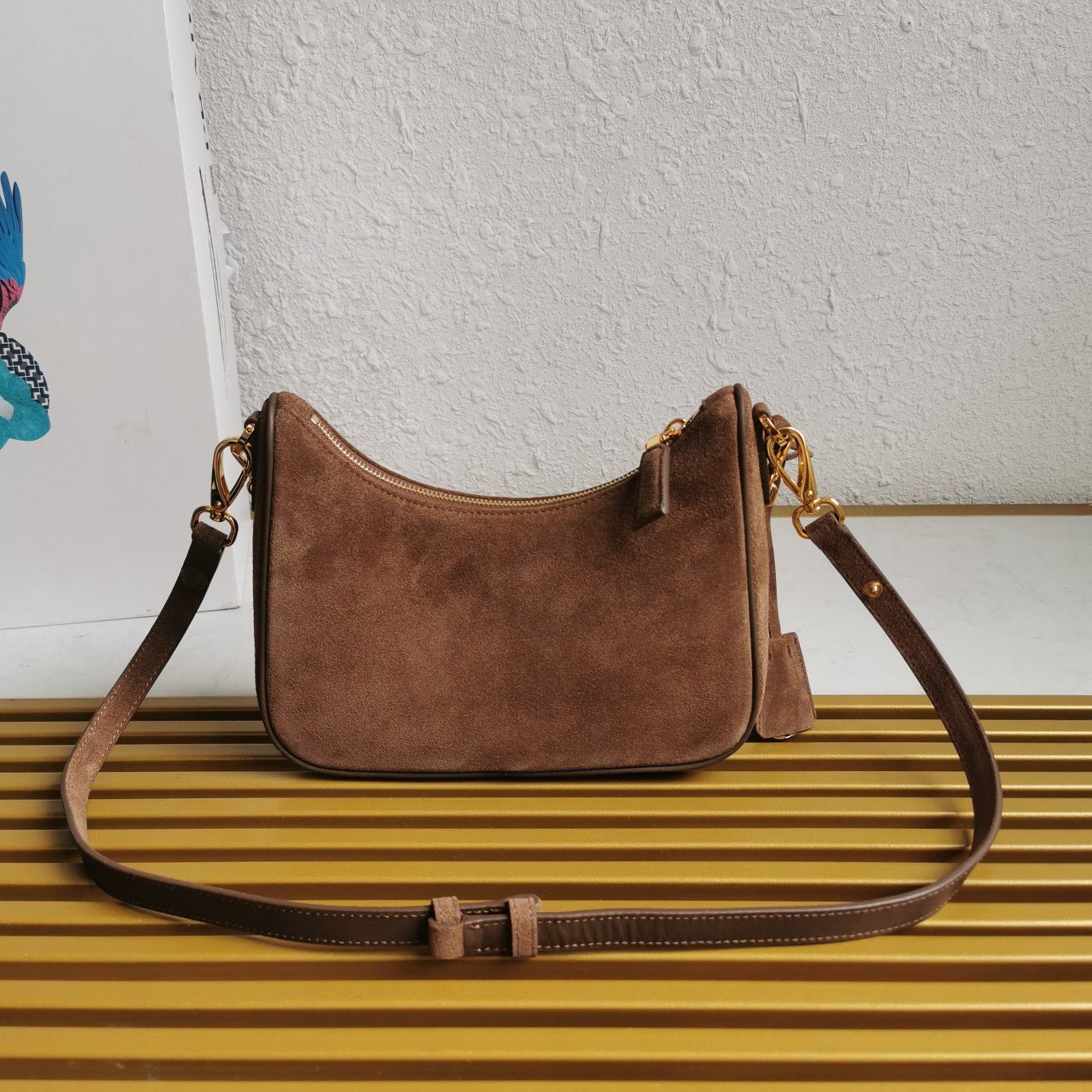 ＰＲＤＡ RE-EDITION SUEDE MINI-BAG COCOA BROWN