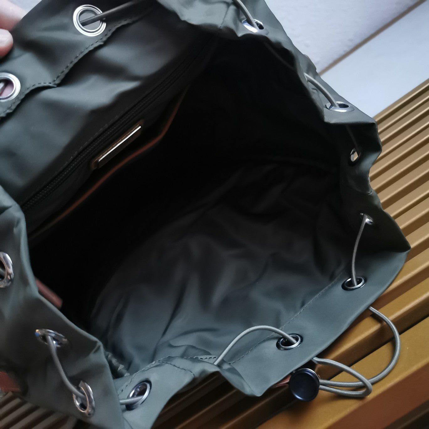 ＰＲＤＡ RE-NYLON AND LEATHER BACKPACK MUSK GREEN