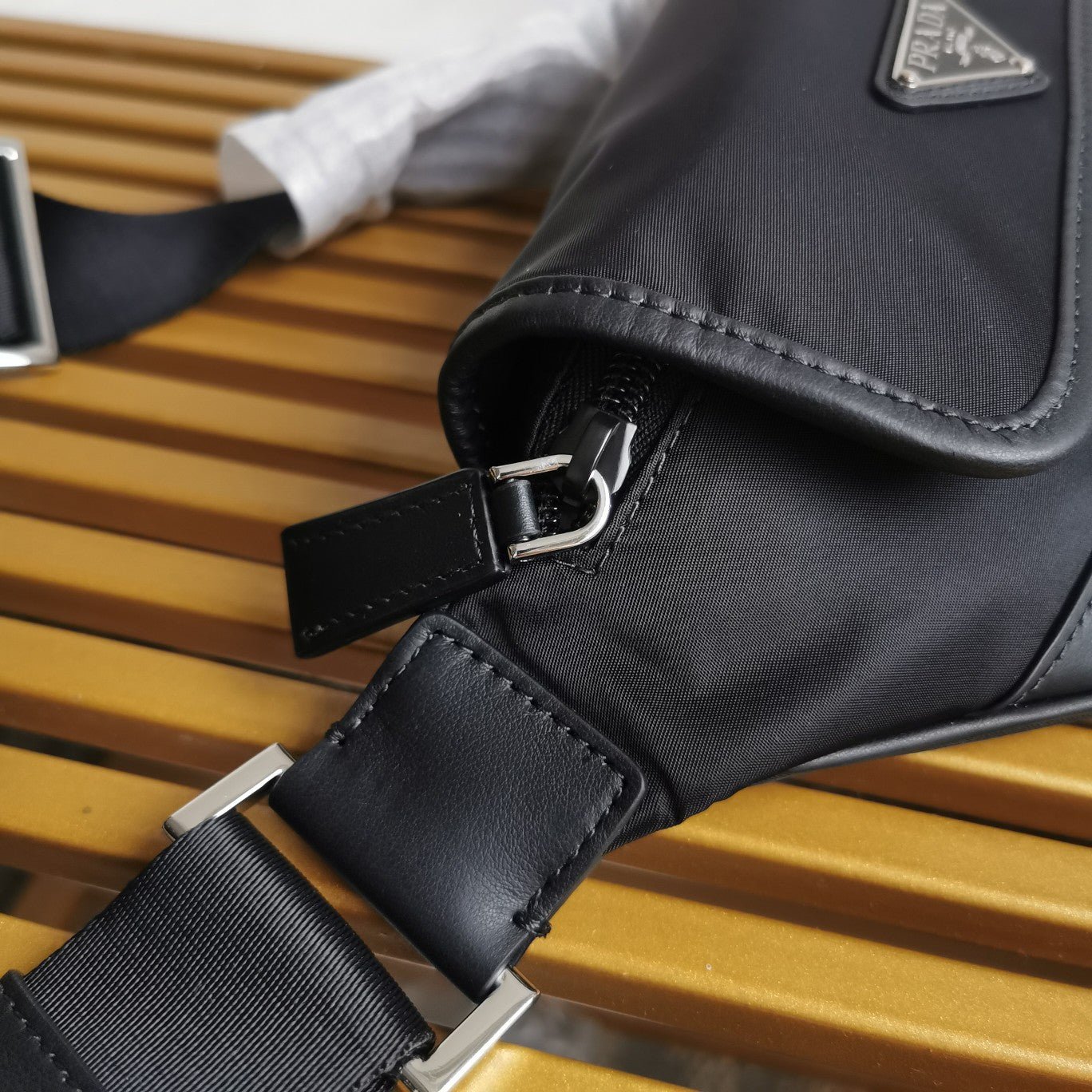 ＰＲＤＡ RE-NYLON AND LEATHER BELT BAG MUSK BLACK