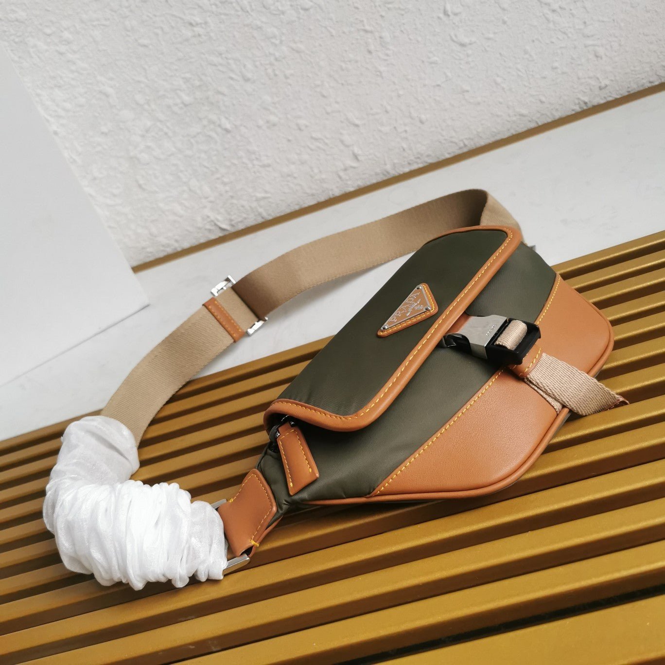 ＰＲＤＡ RE-NYLON AND LEATHER BELT BAG MUSK GREEN/COCOA