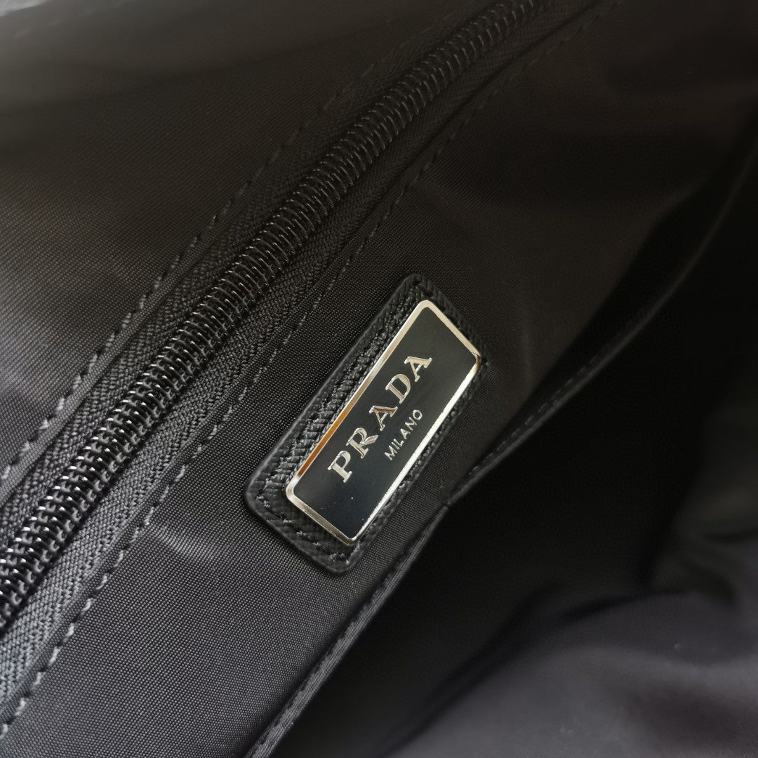 ＰＲＤＡ RE-NYLON AND LEATHER SHOULDER BAG BLACK MEDIUM