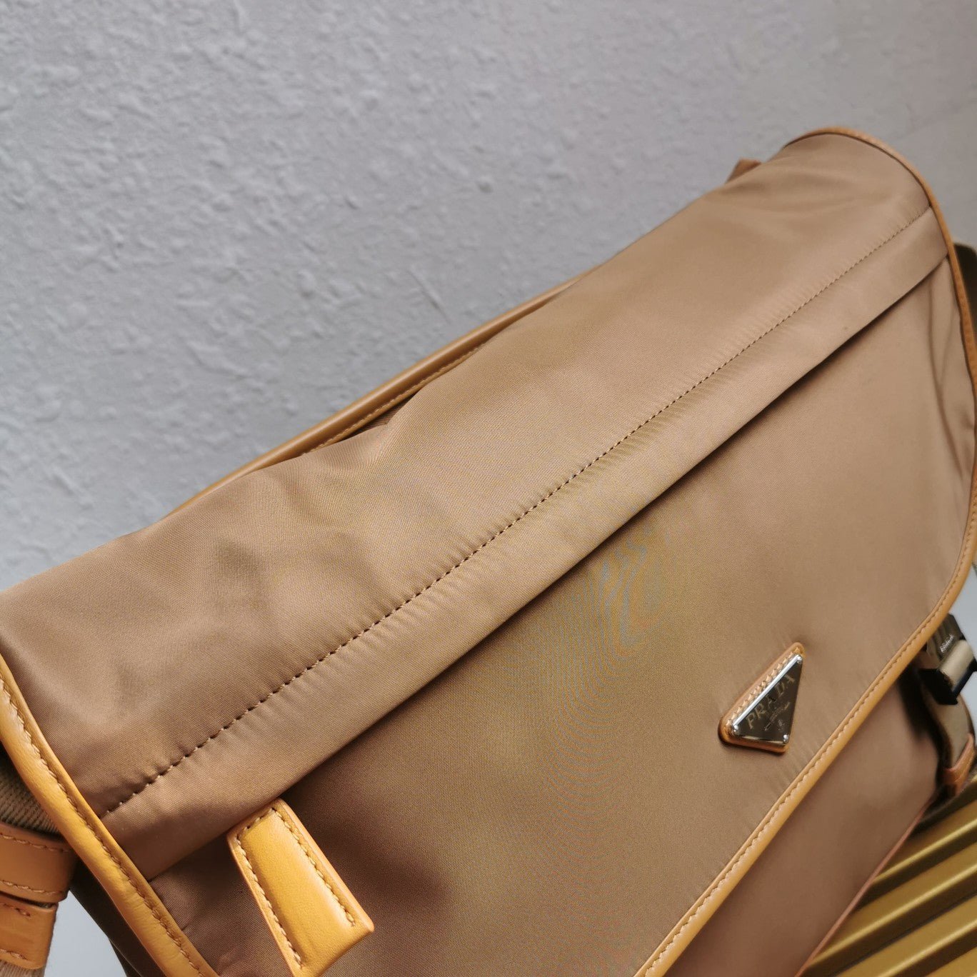 ＰＲＤＡ RE-NYLON AND LEATHER SHOULDER BAG CORK BEIGE LARGE