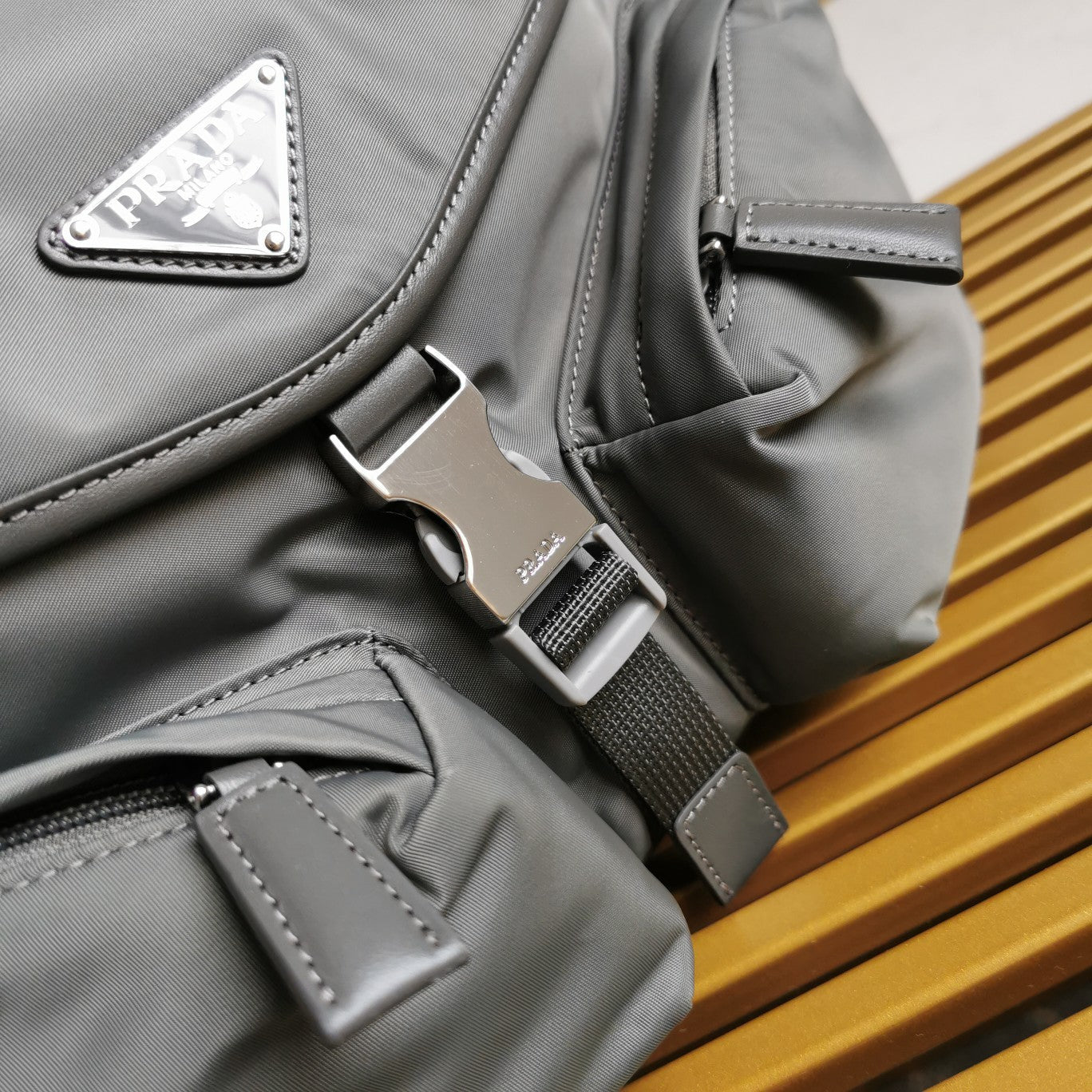 ＰＲＤＡ RE-NYLON AND LEATHER SHOULDER BAG GRAY