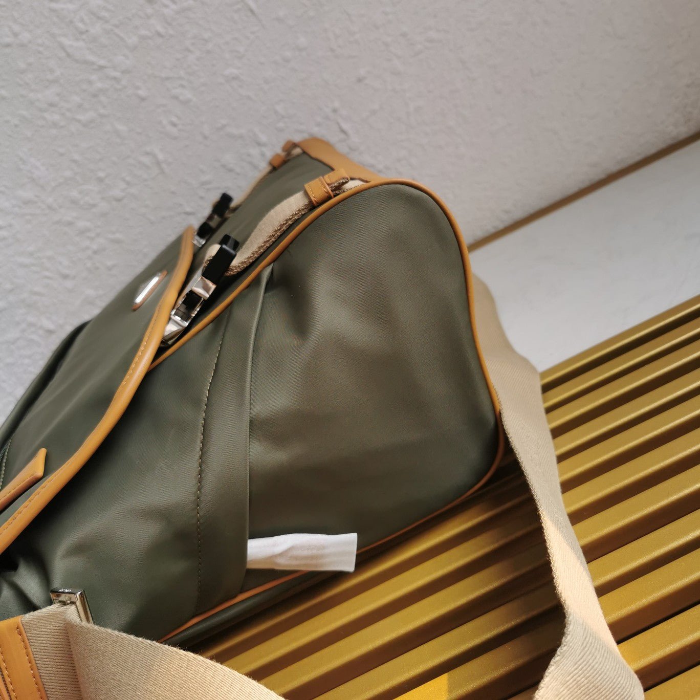 ＰＲＤＡ RE-NYLON AND LEATHER SHOULDER BAG LARGE