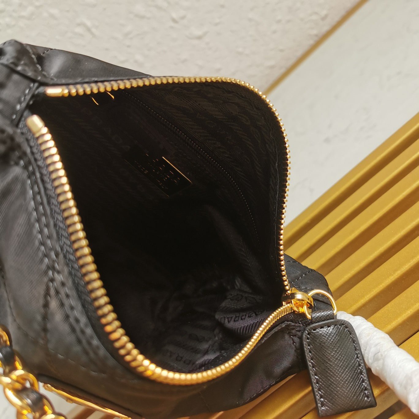 ＰＲＤＡ RE-NYLON CROSSBODY BAG
