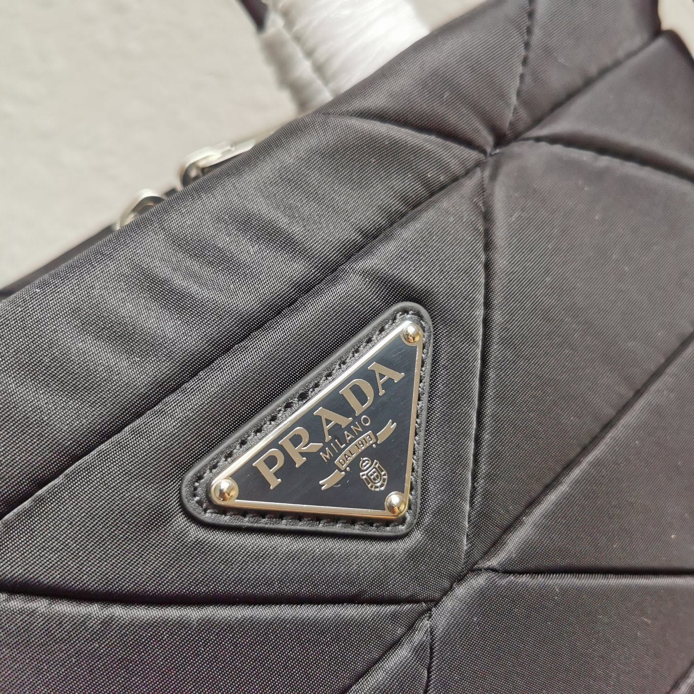 ＰＲＤＡ RE-NYLON TOTE BAG