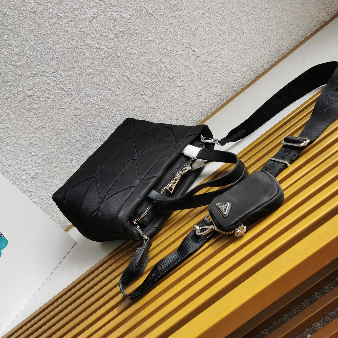 ＰＲＤＡ RE-NYLON TOTE BAG