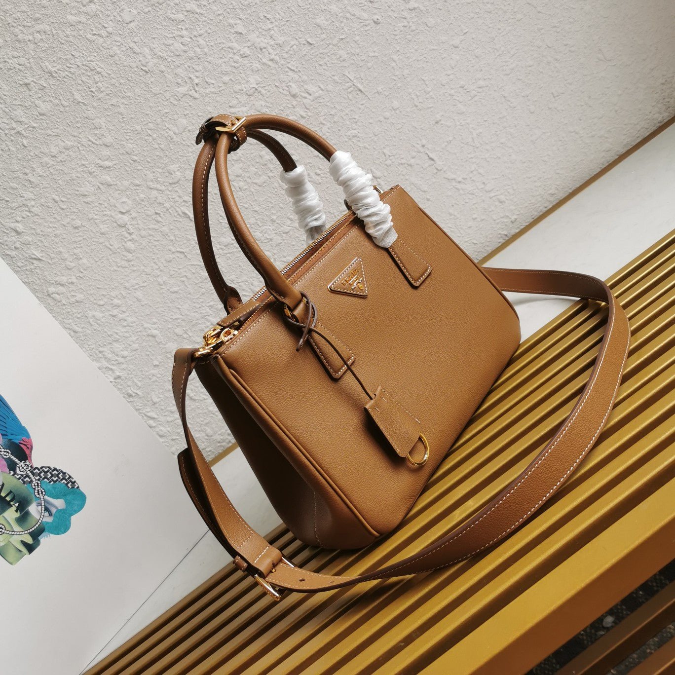 ＰＲＤＡ SMALL PRDA GALLERIA SAFFIANO LEATHER BAG