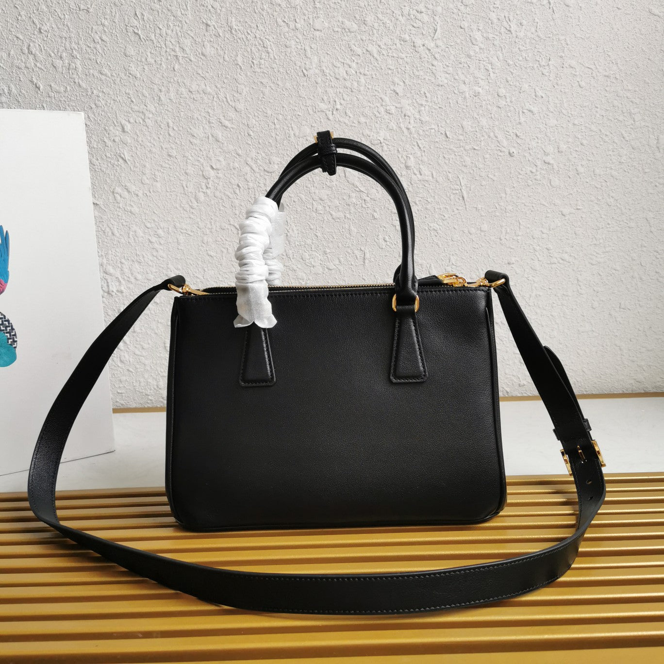 ＰＲＤＡ SMALL PRDA GALLERIA SAFFIANO LEATHER BAG BLACK