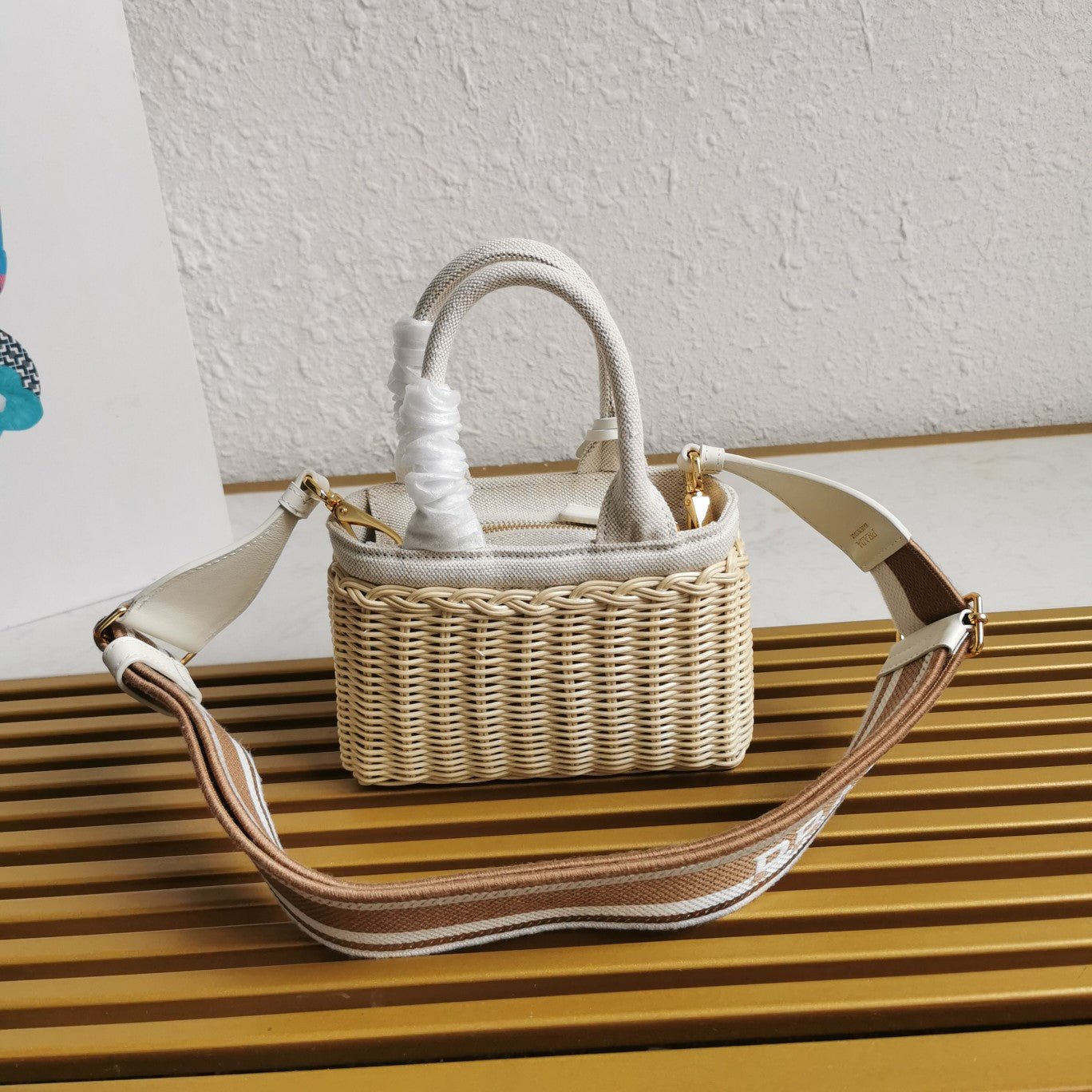 ＰＲＤＡ WICKER AND LINEN BLEND TOTE BAG MINI