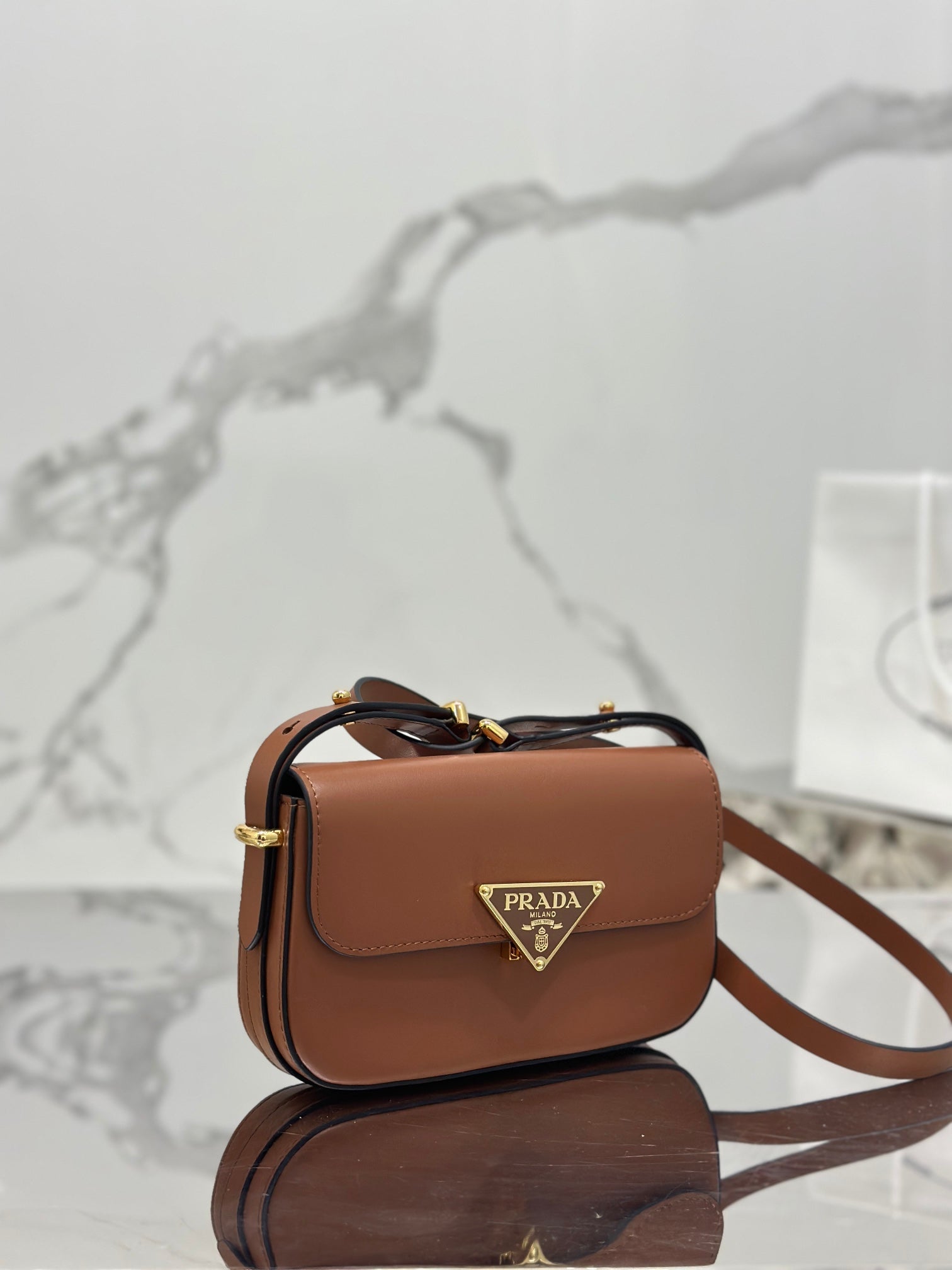 ＰＲＤＡ LEATHER SHOULDER BAG COGNAC