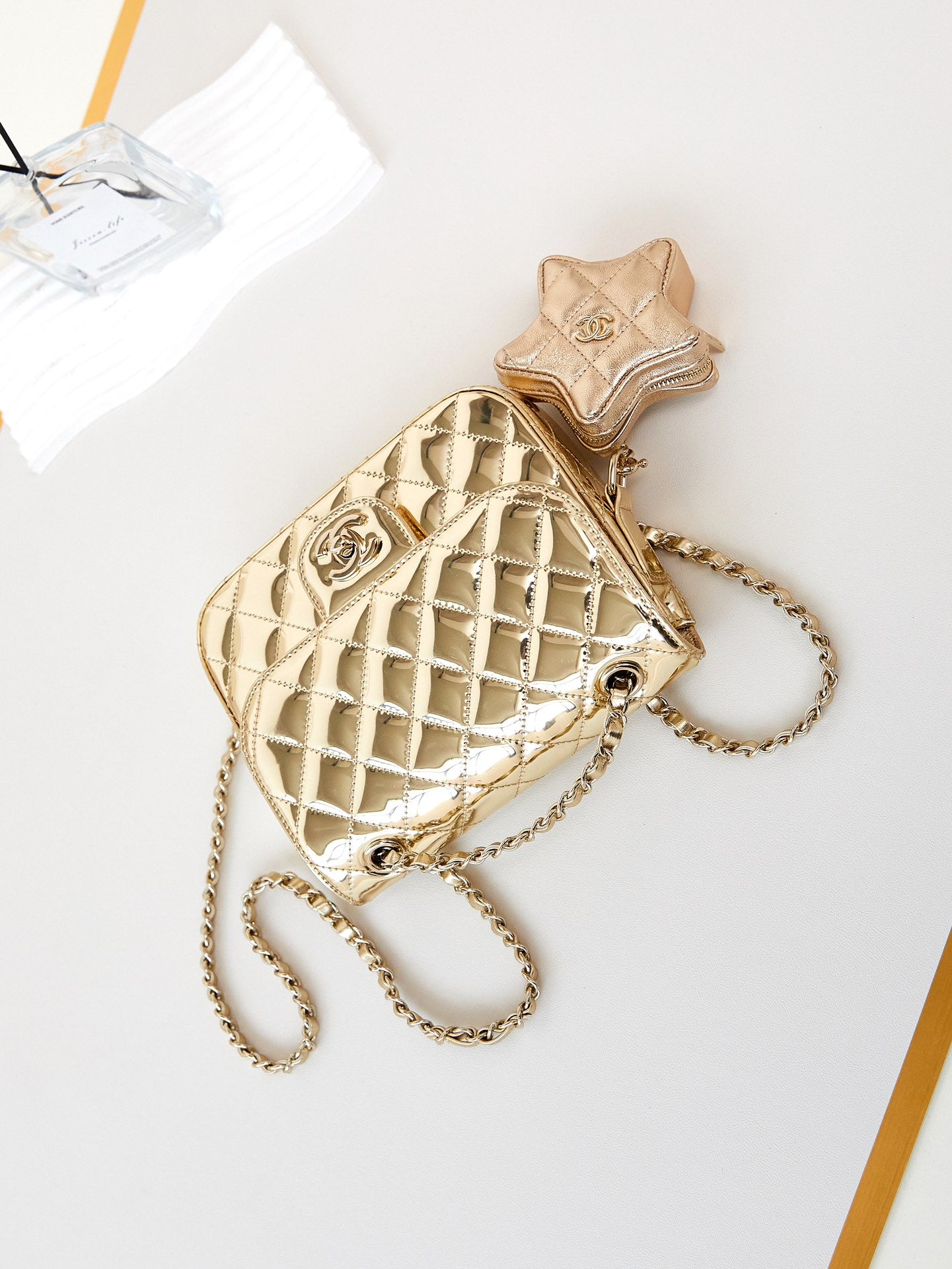 ＣＨＮＥＬCLASSIC FLAP BAG GOLDEN