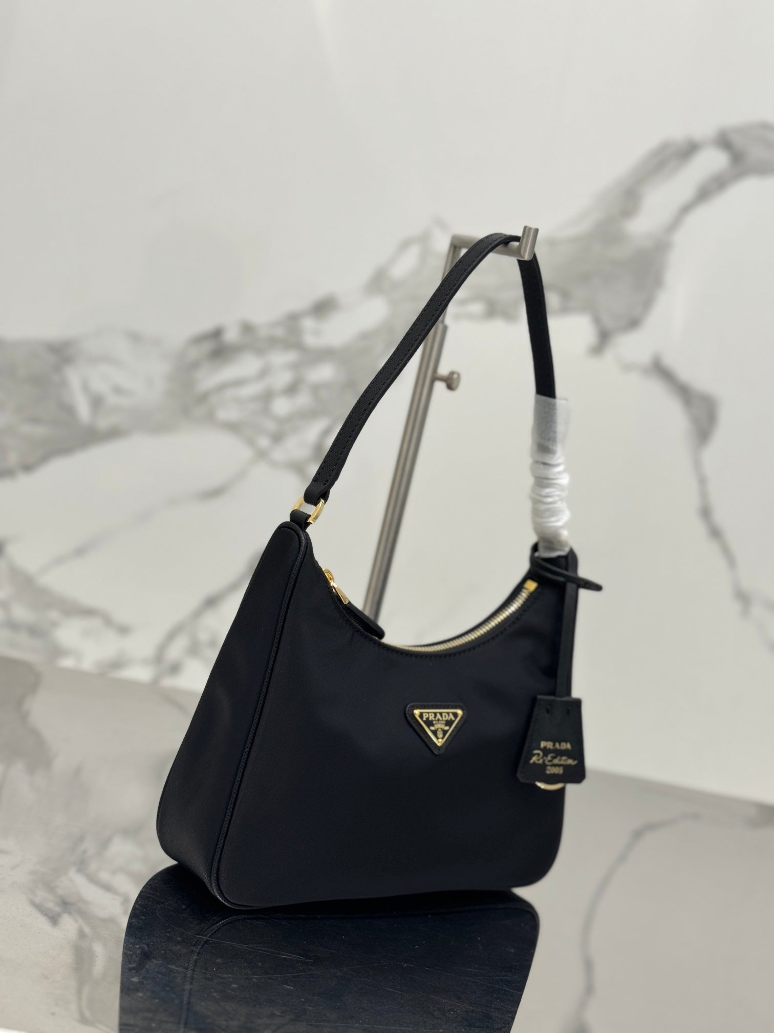 ＰＲＤＡ RE-EDITION 2005 RE-NYLON AND SAFFIANO MINI BAG BLACK