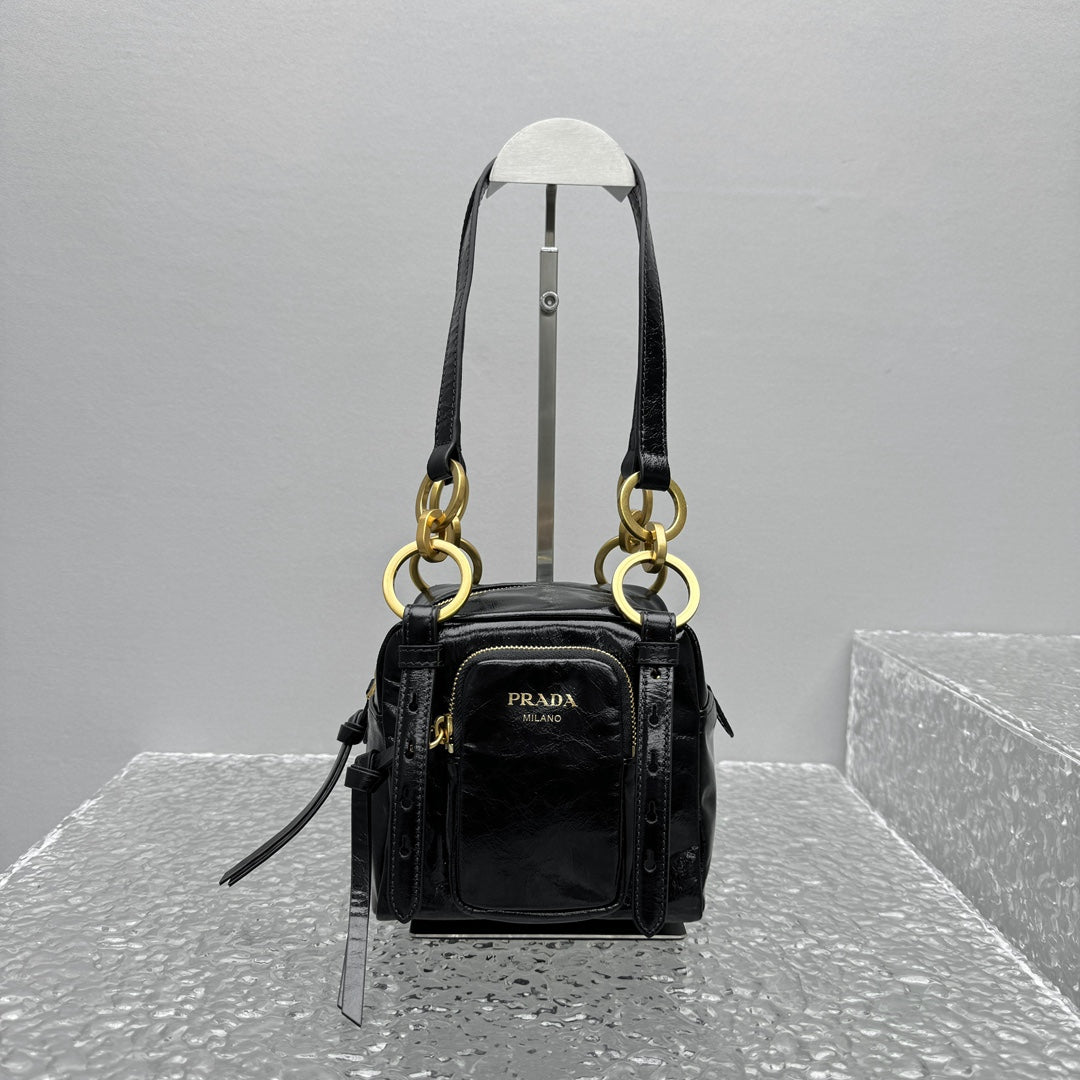 ＰＲＤＡ DANGLE LEATHER TOP-HANDLE MINI-BAG