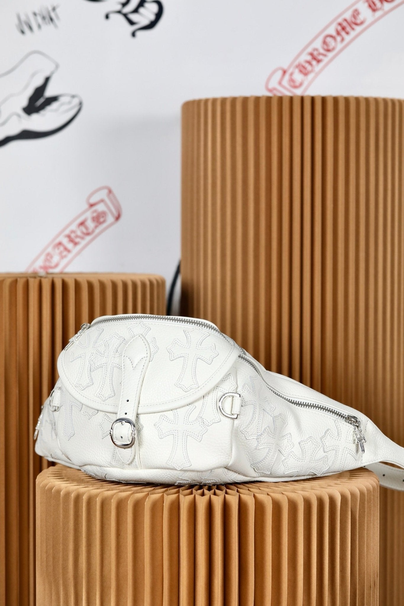 ＣＨＲＭ ＨＲＴＳ WHITE CROSS PATCH SNAT PACK WHITE