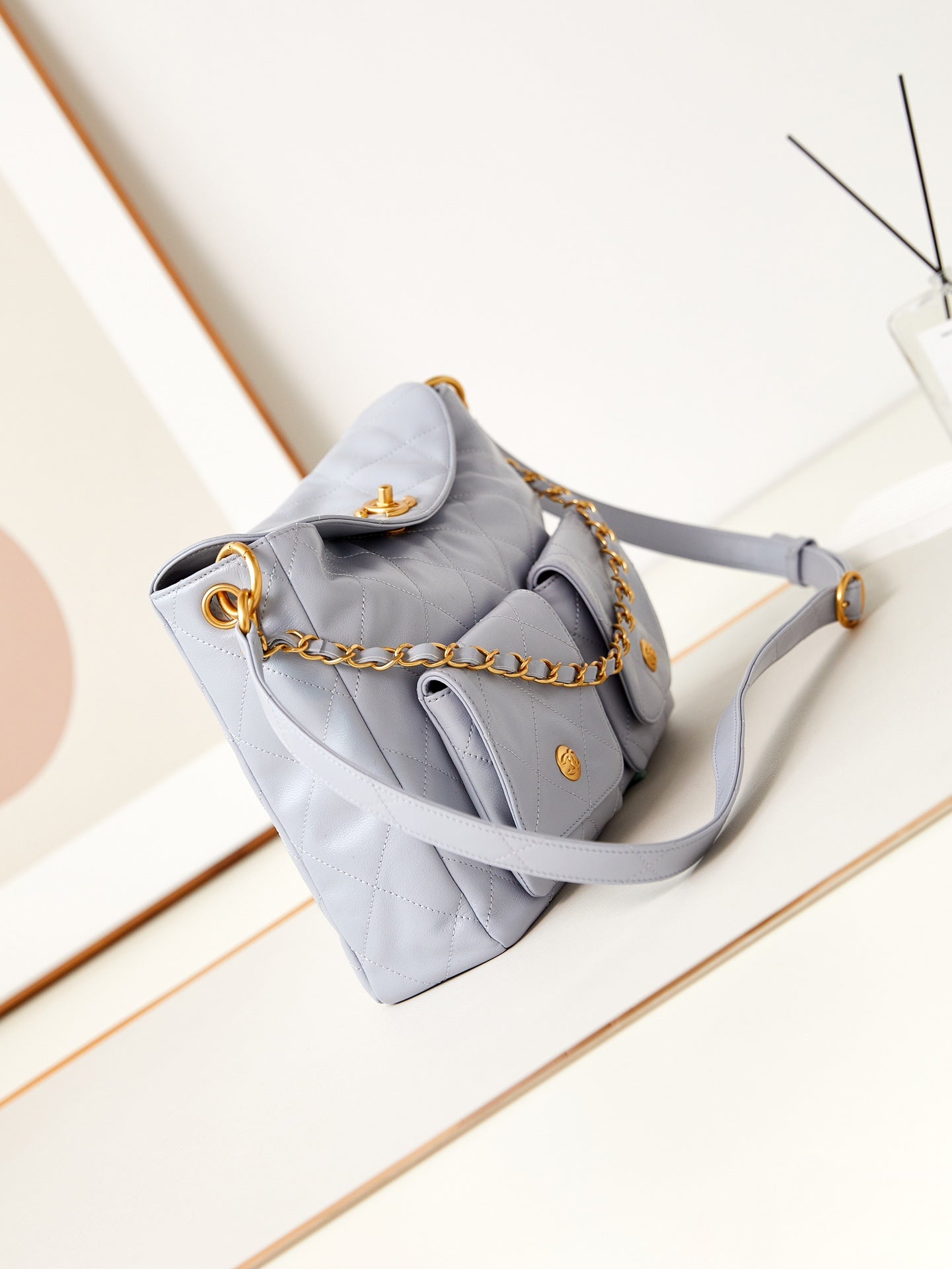 ＣＨＮＥＬHOBO HANDBAG ALICE BLUE