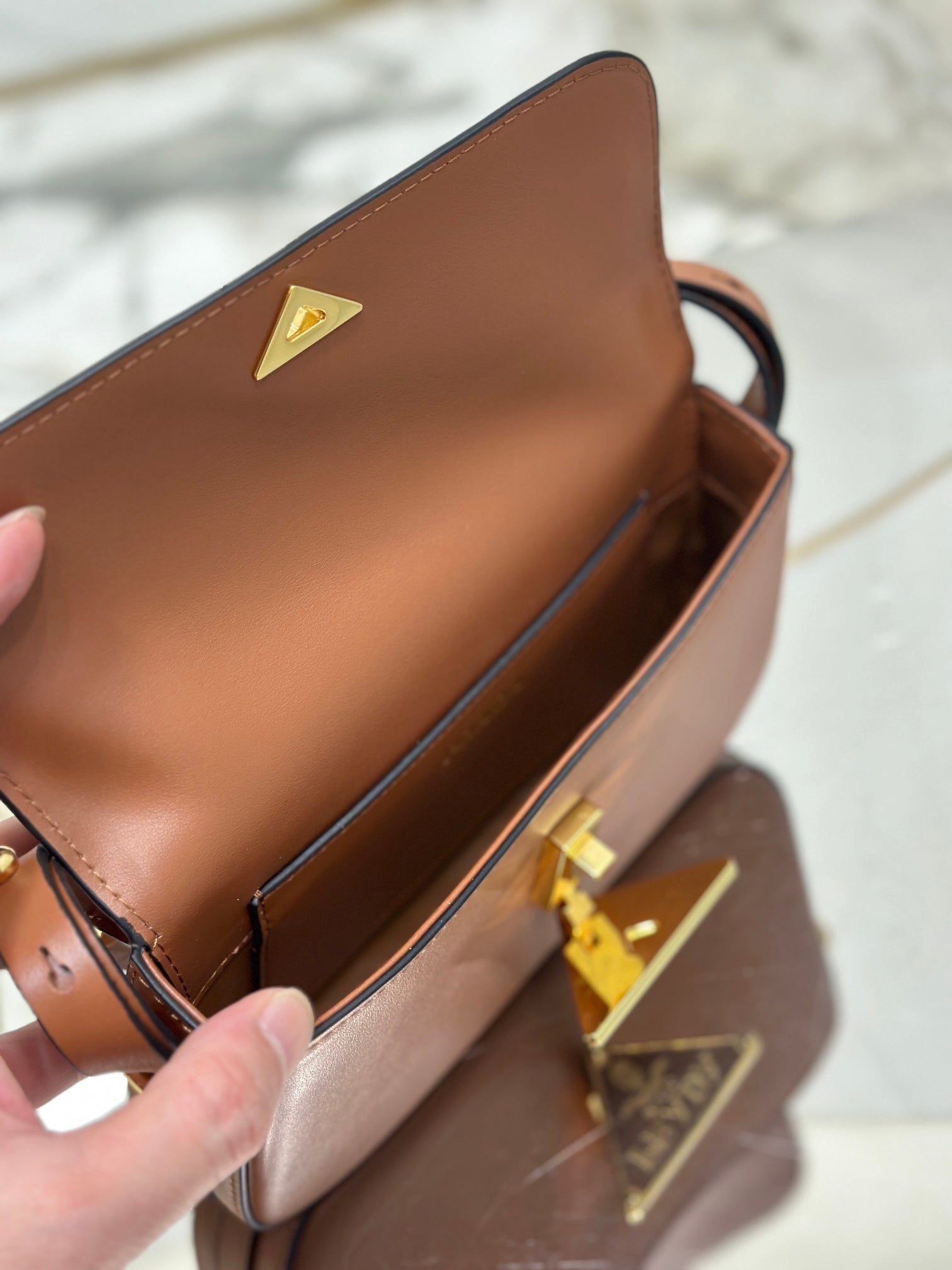 ＰＲＤＡ LEATHER SHOULDER BAG COGNAC