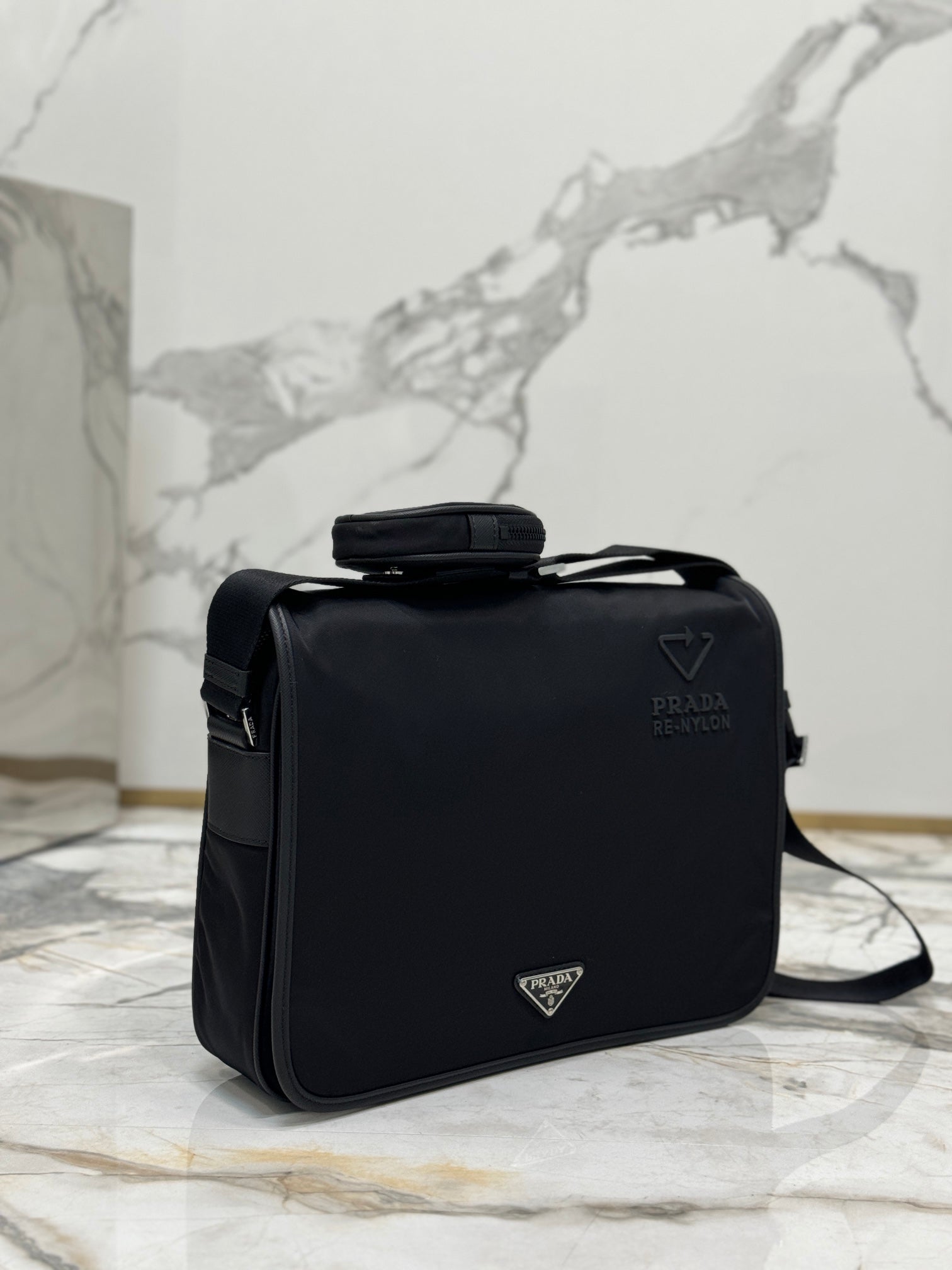 ＰＲＤＡ RE-NYLON AND SAFFIANO LEATHER SHOULDER BAG