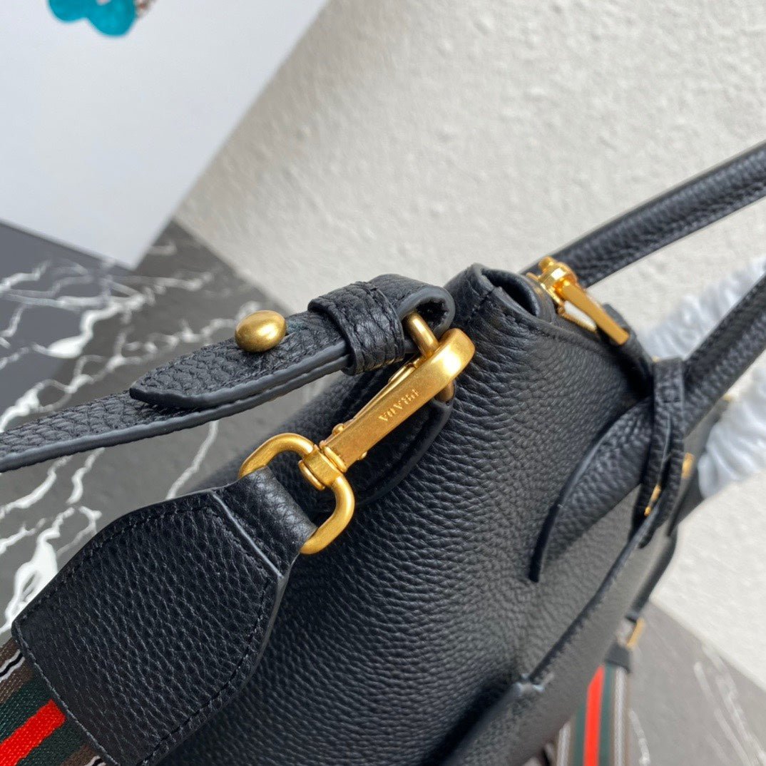 ＰＲＤＡ DAINO LEATHER TOTE BAG BLACK