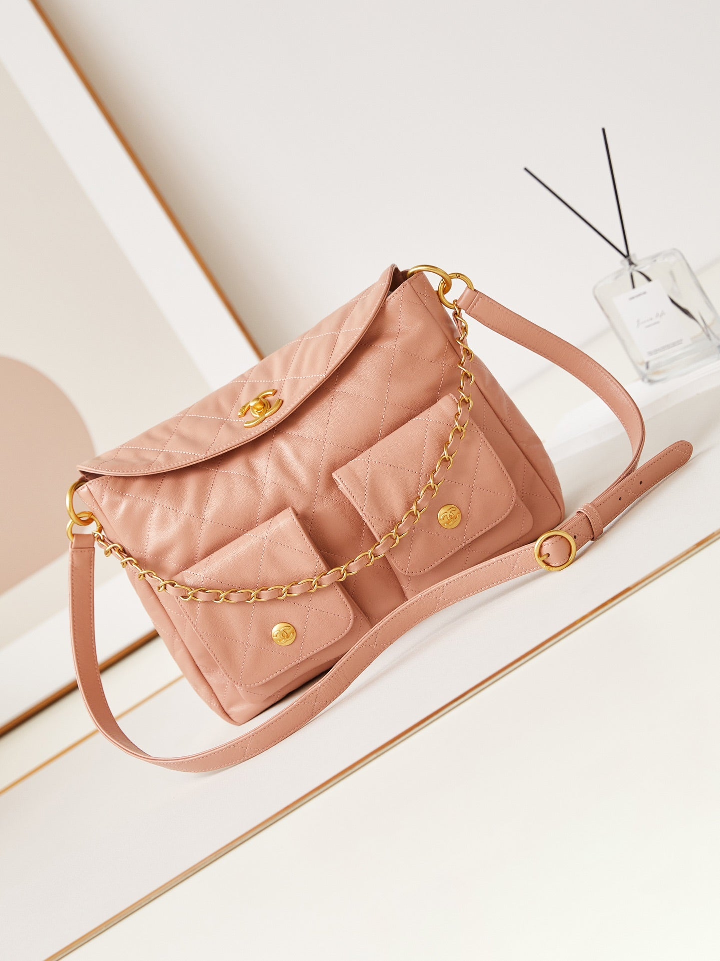 ＣＨＮＥＬHOBO HANDBAG DESERT SAND