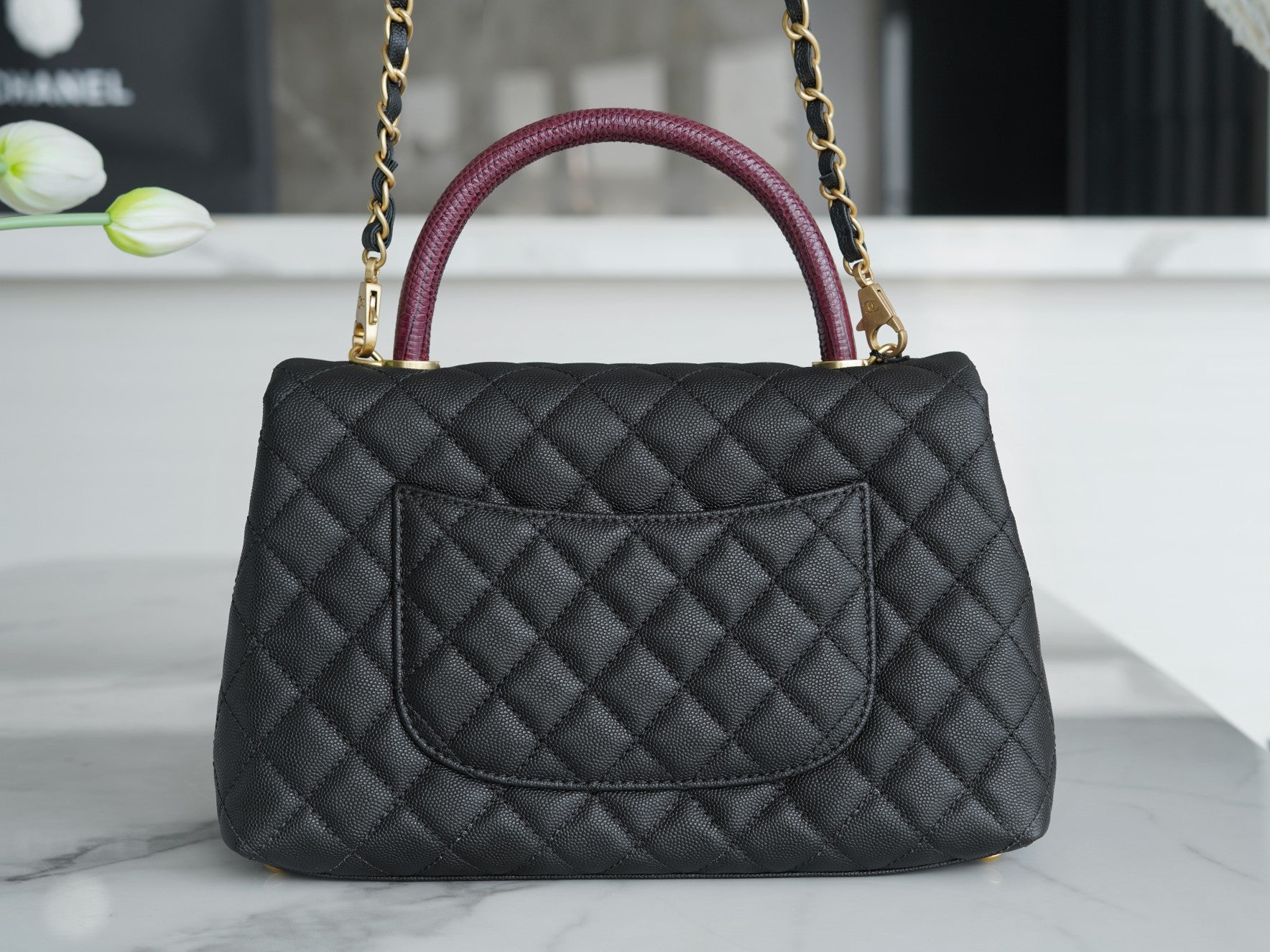 ＣＨＮＥＬCOCO HANDLE BAG BLACK