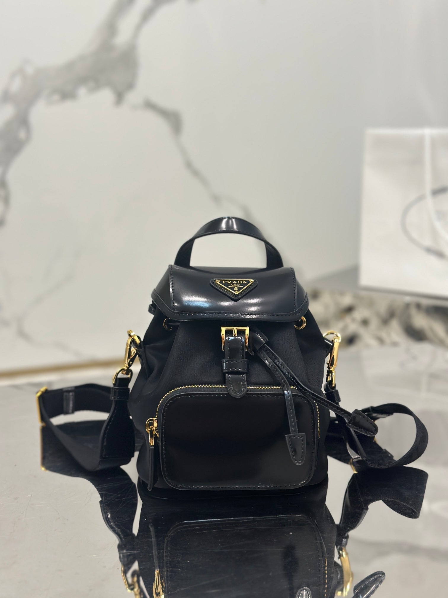 ＰＲＤＡ SMALL RE-NYLON BACKPACK
