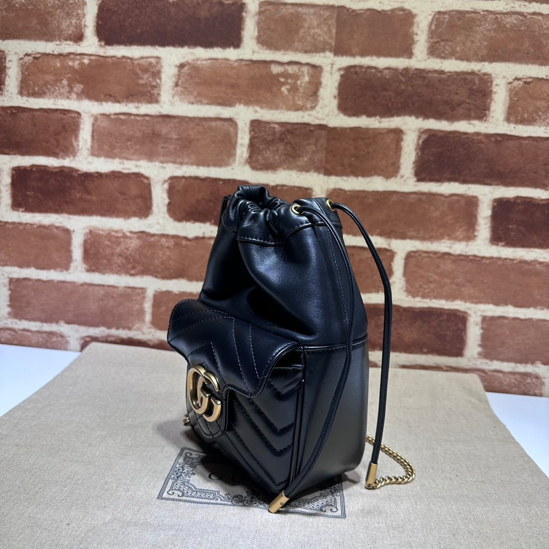 ＧＣＣＩGG MARMONT MINI BUCKET BAG BLACK