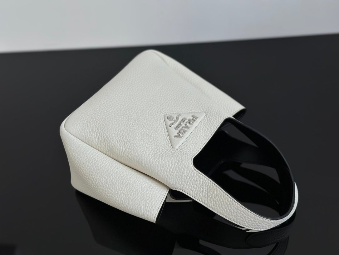 ＰＲＤＡ LEATHER MINI HANDBAG WHITE