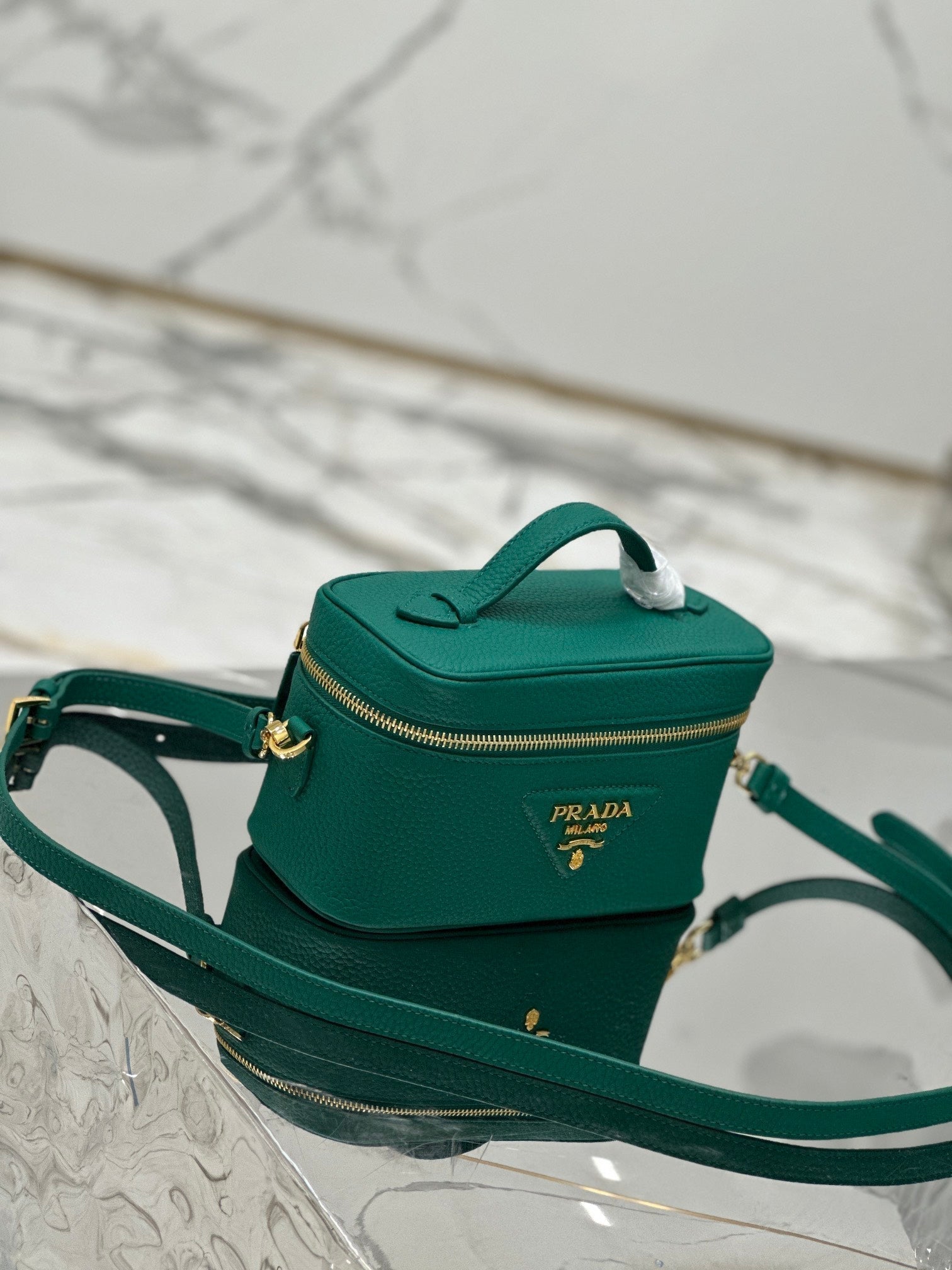 ＰＲＤＡ LEATHER MINI BAG GREEN