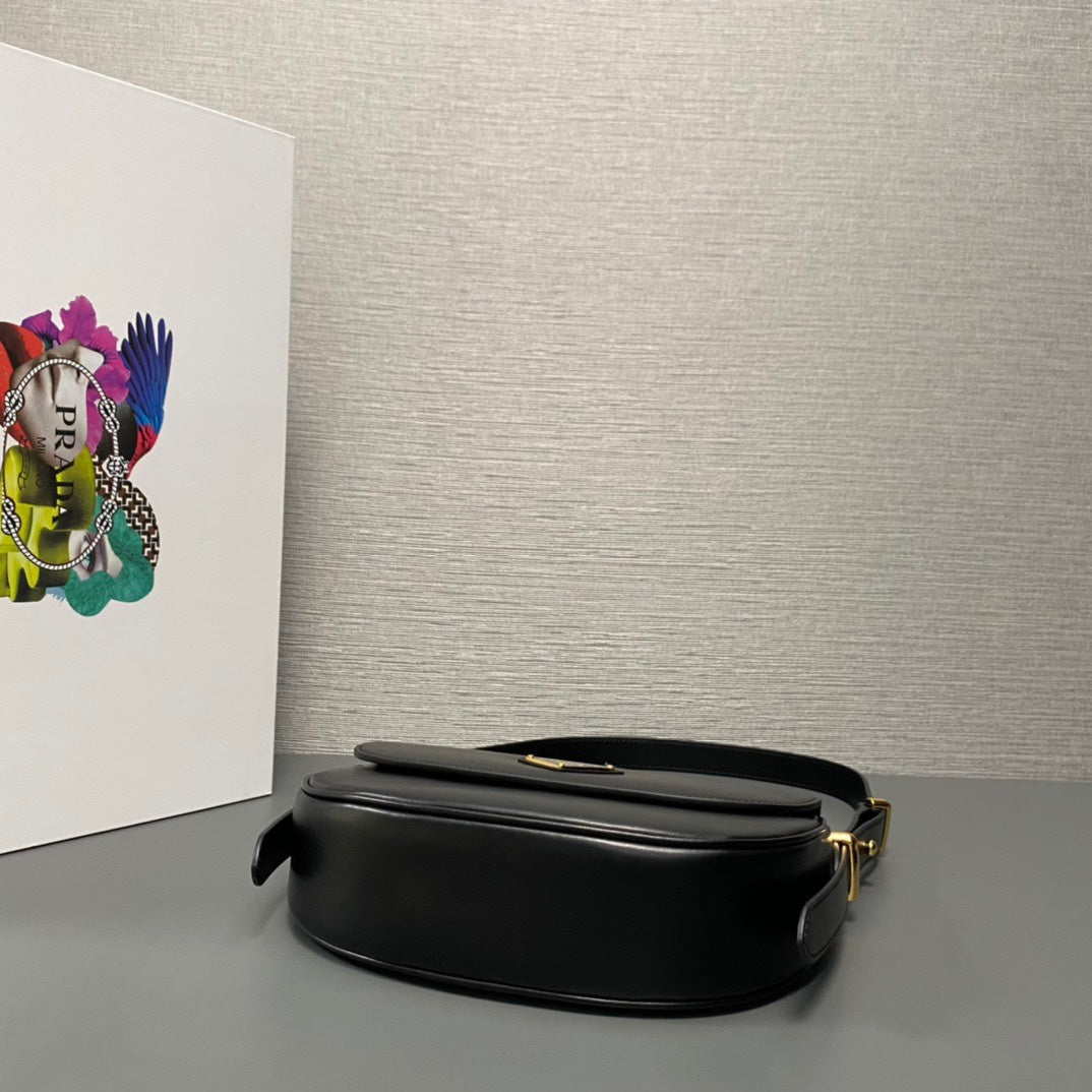 ＰＲＤＡ ARQUÉ LEATHER SHOULDER BAG WITH FLAP BLACK