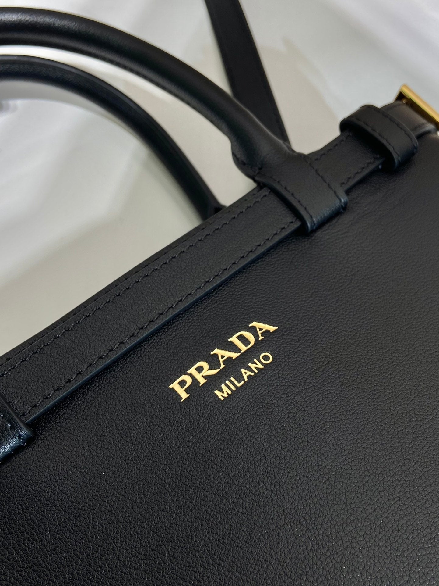 ＰＲＤＡ BUCKLE SMALL LEATHER HANDBAG WITH DOUBLE BELT BLACK