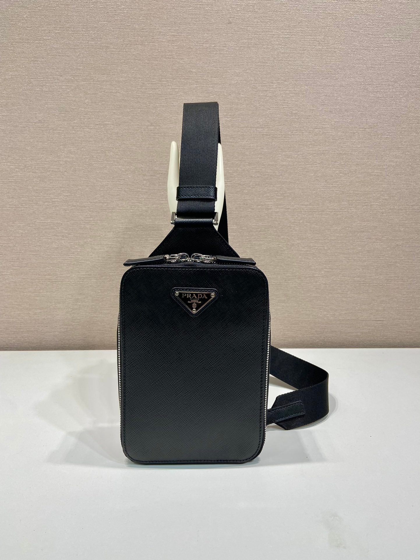 ＰＲＤＡ BRIQUE SAFFIANO LEATHER BAG BLACK