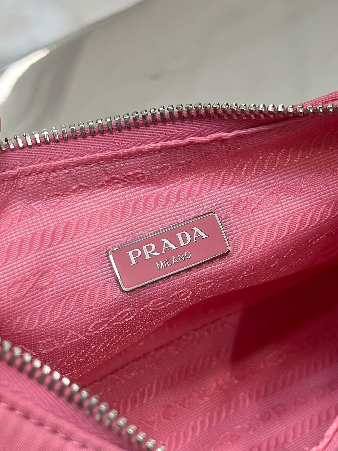 ＰＲＤＡ RE-EDITION 2005 RE-NYLON AND SAFFIANO MINI BAG PINK