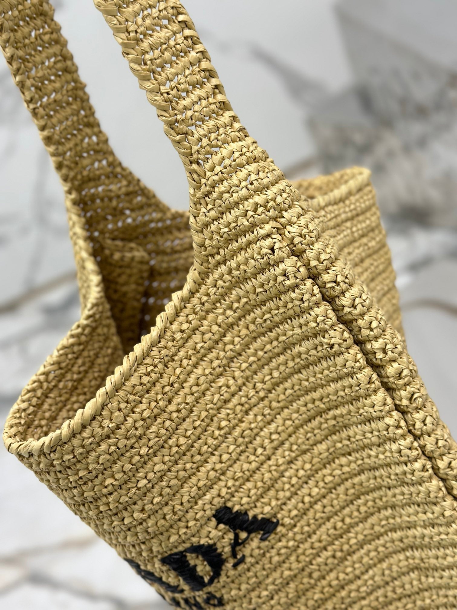 ＰＲＤＡ BEIGE RAFFIA TOTE BAG