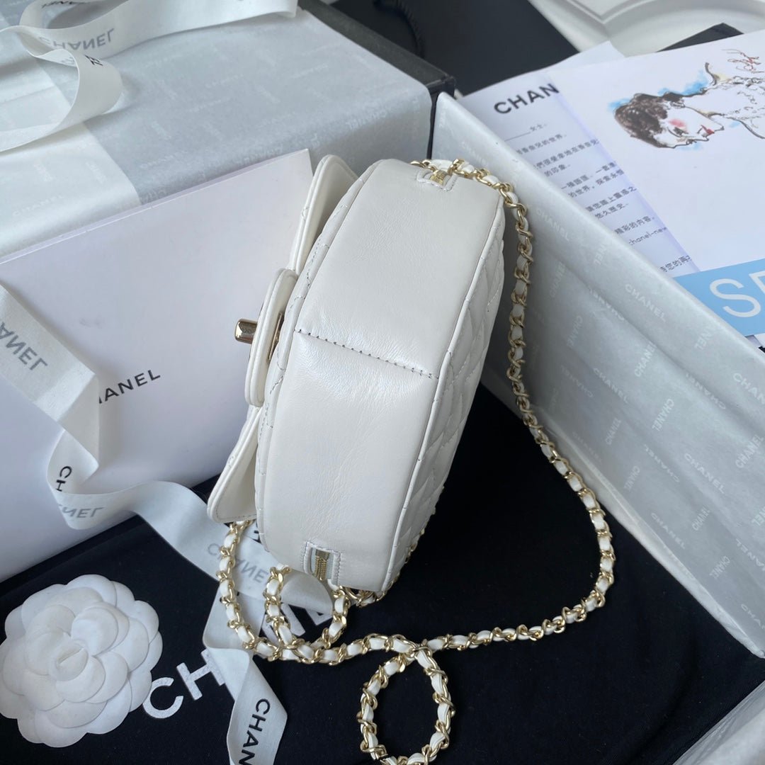 ＣＨＮＥＬHEART BAG WHITE