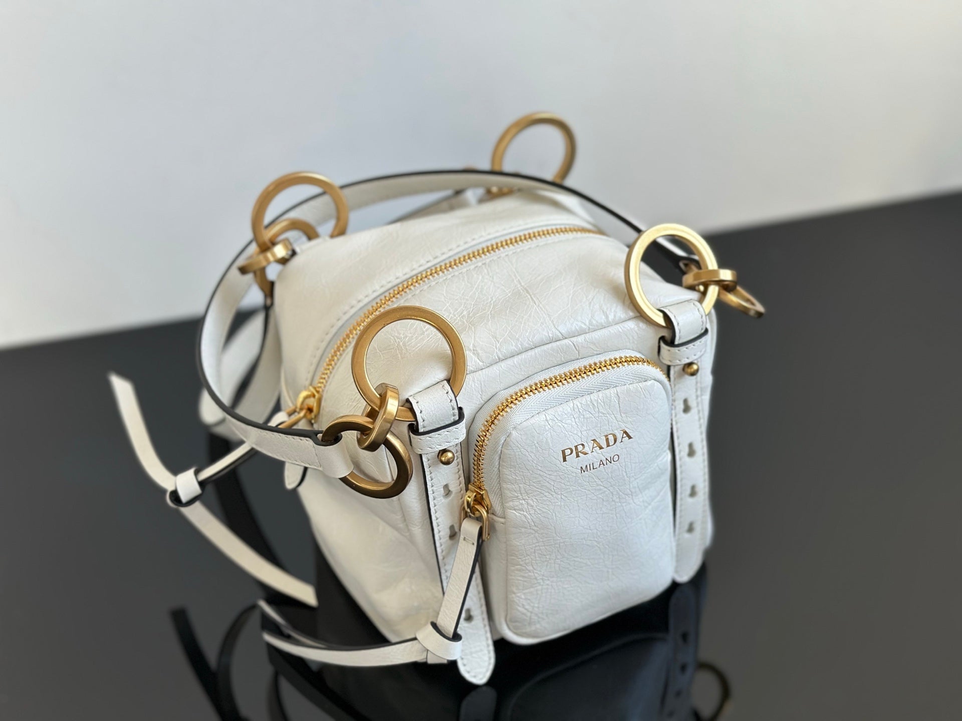 ＰＲＤＡ DANGLE LEATHER TOP-HANDLE MINI-BAG WHITE