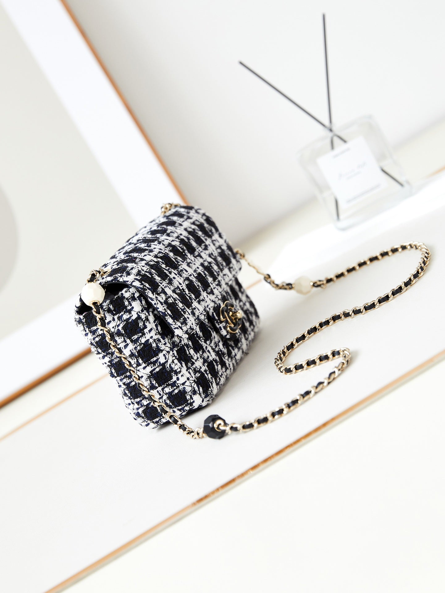 ＣＨＮＥＬTWEED CROSSBODY BAG