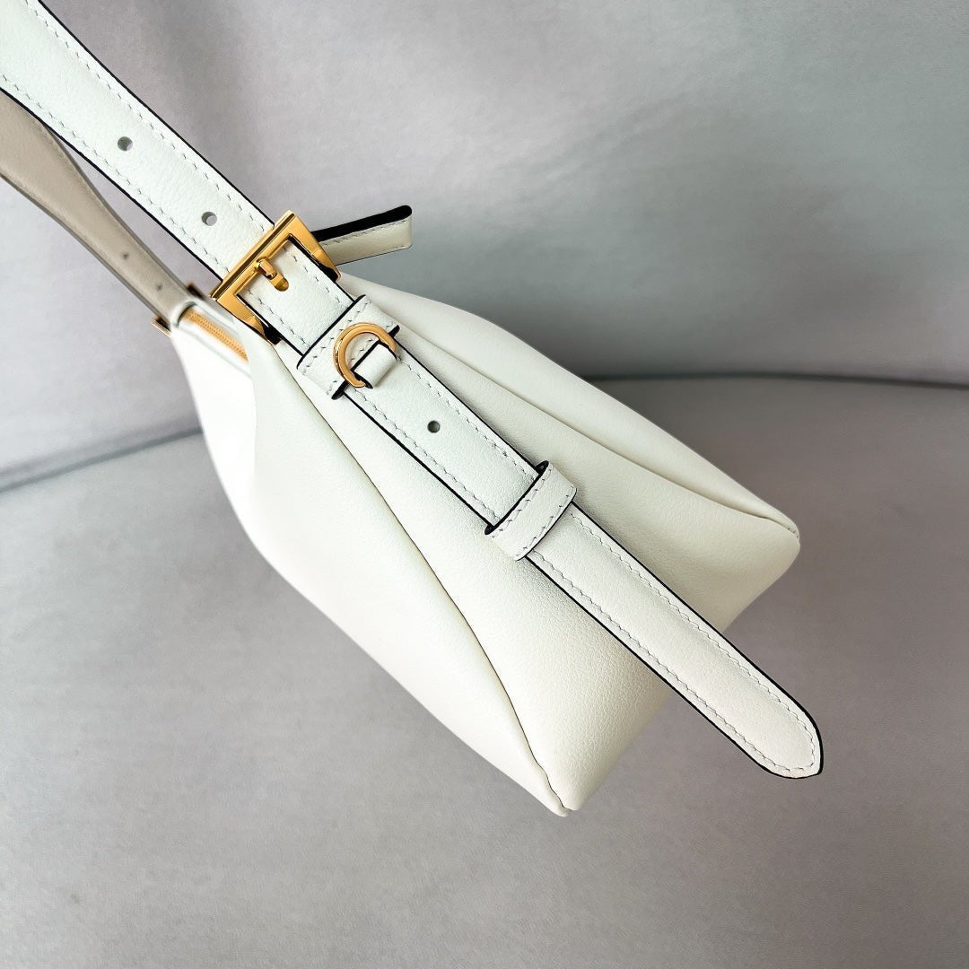 ＰＲＤＡ AIMÉE LARGE LEATHER SHOULDER BAG WHITE