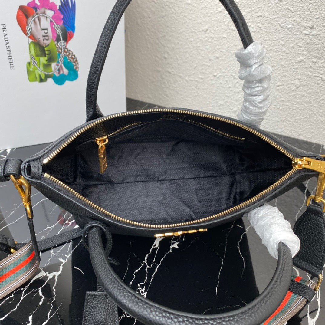 ＰＲＤＡ DAINO LEATHER TOTE BAG BLACK