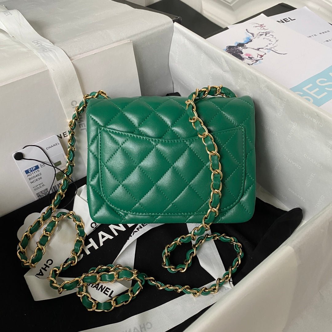 ＣＨＮＥＬCLASSIC FLAP BAG GREEN