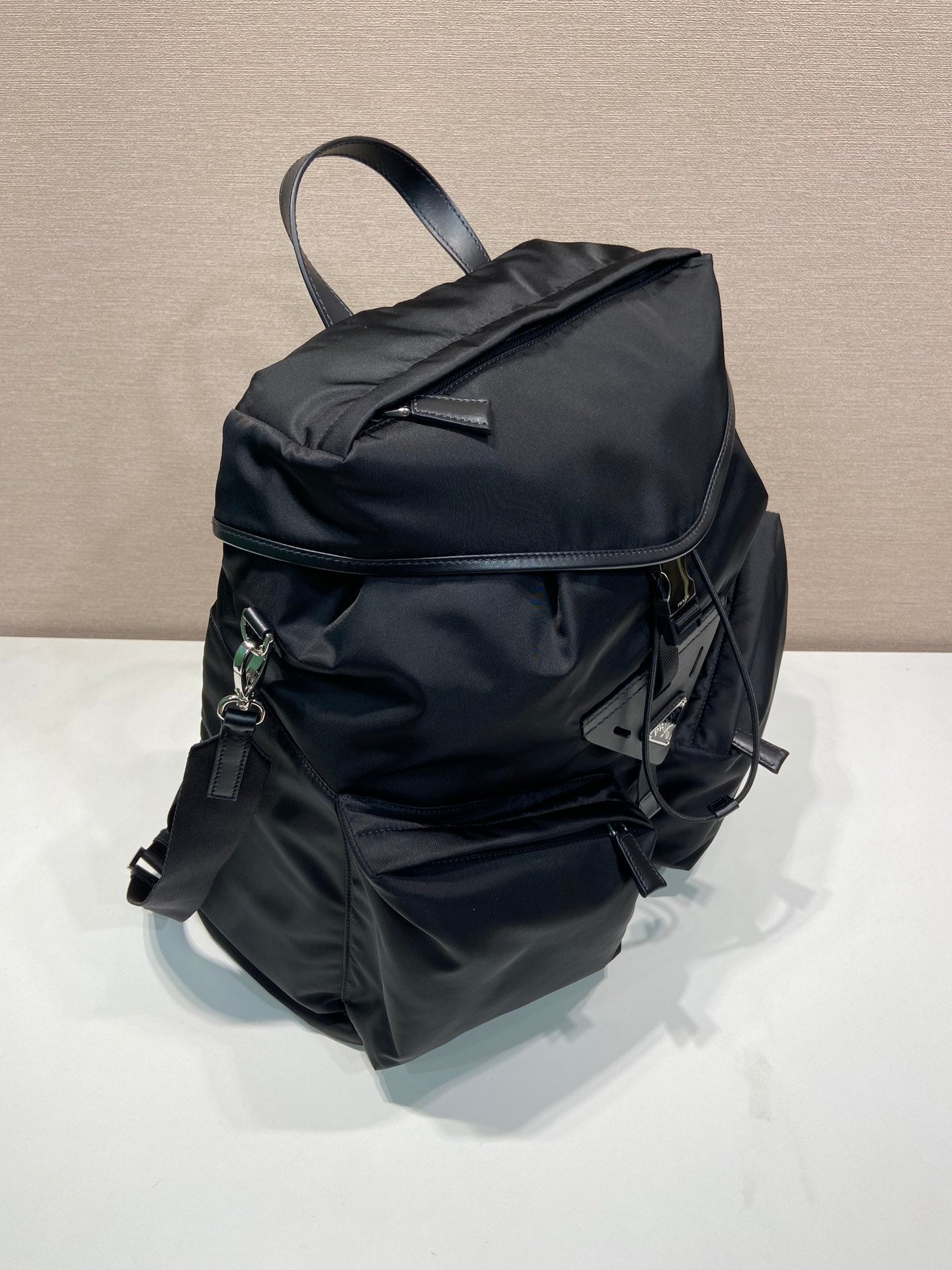 ＰＲＤＡ RE-NYLON AND LEATHER BACKPACK BLACK