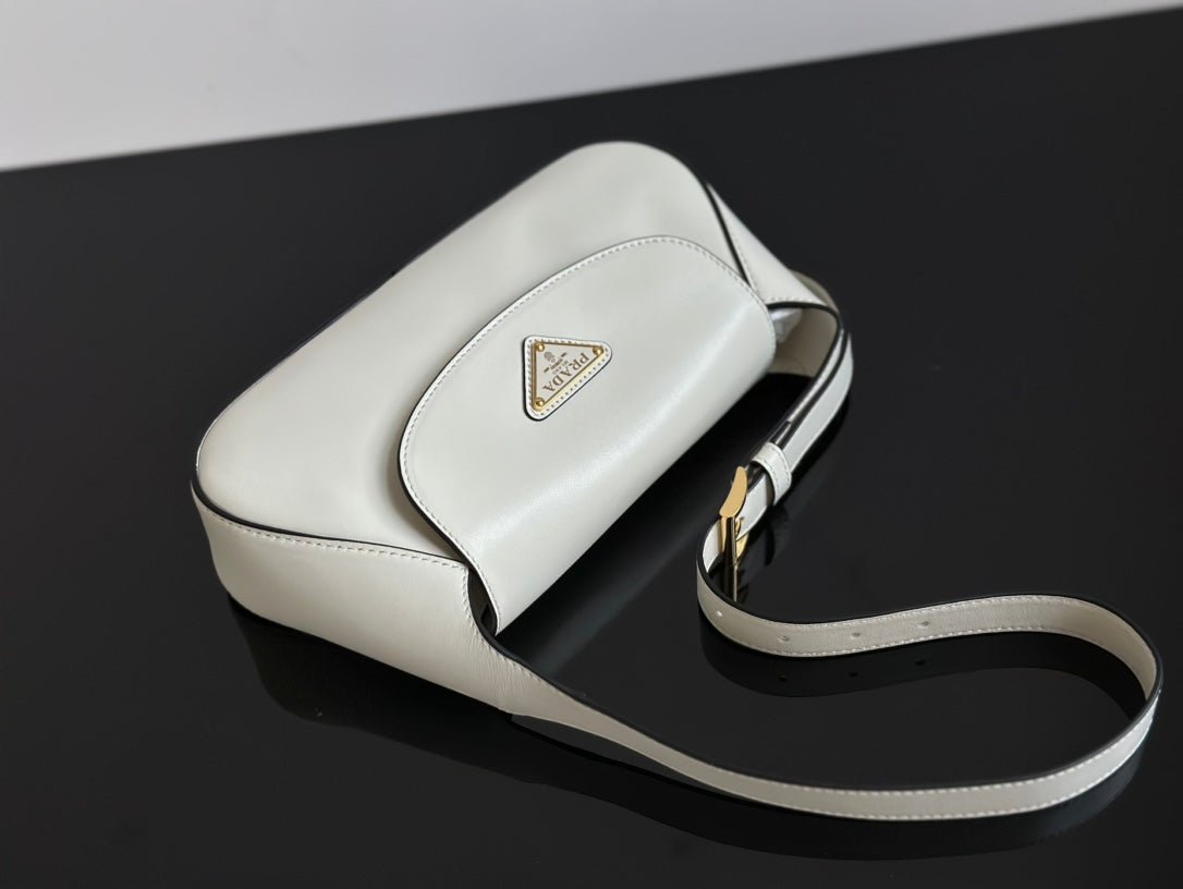 ＰＲＤＡ SMALL LEATHER SHOULDER BAG WHITE