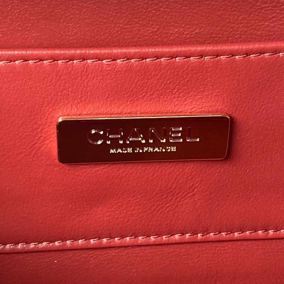 ＣＨＮＥＬCAMERA BAG BURGUNDY