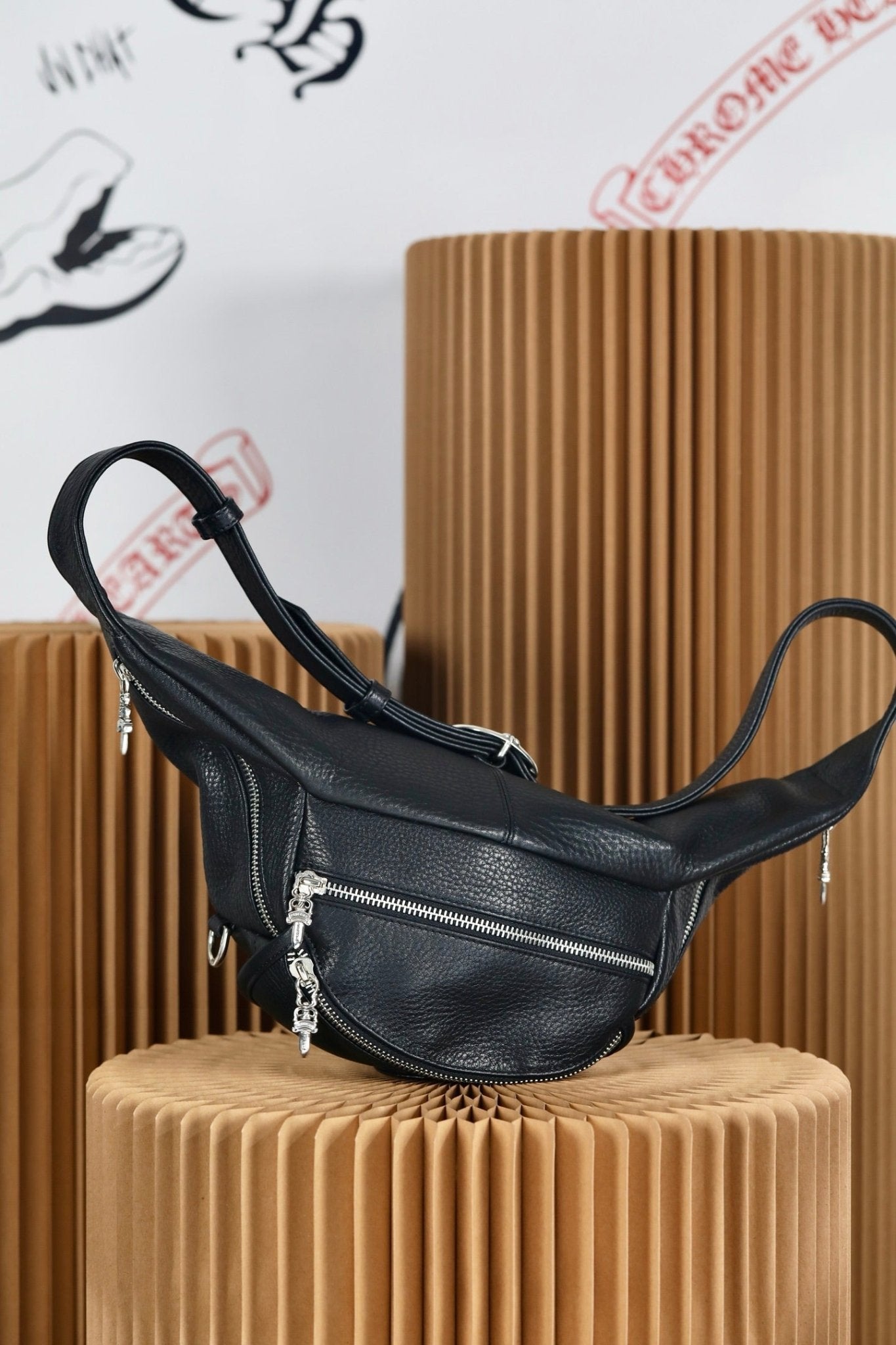 ＣＨＲＭ ＨＲＴＳ LEATHER SNAT PACK BLACK