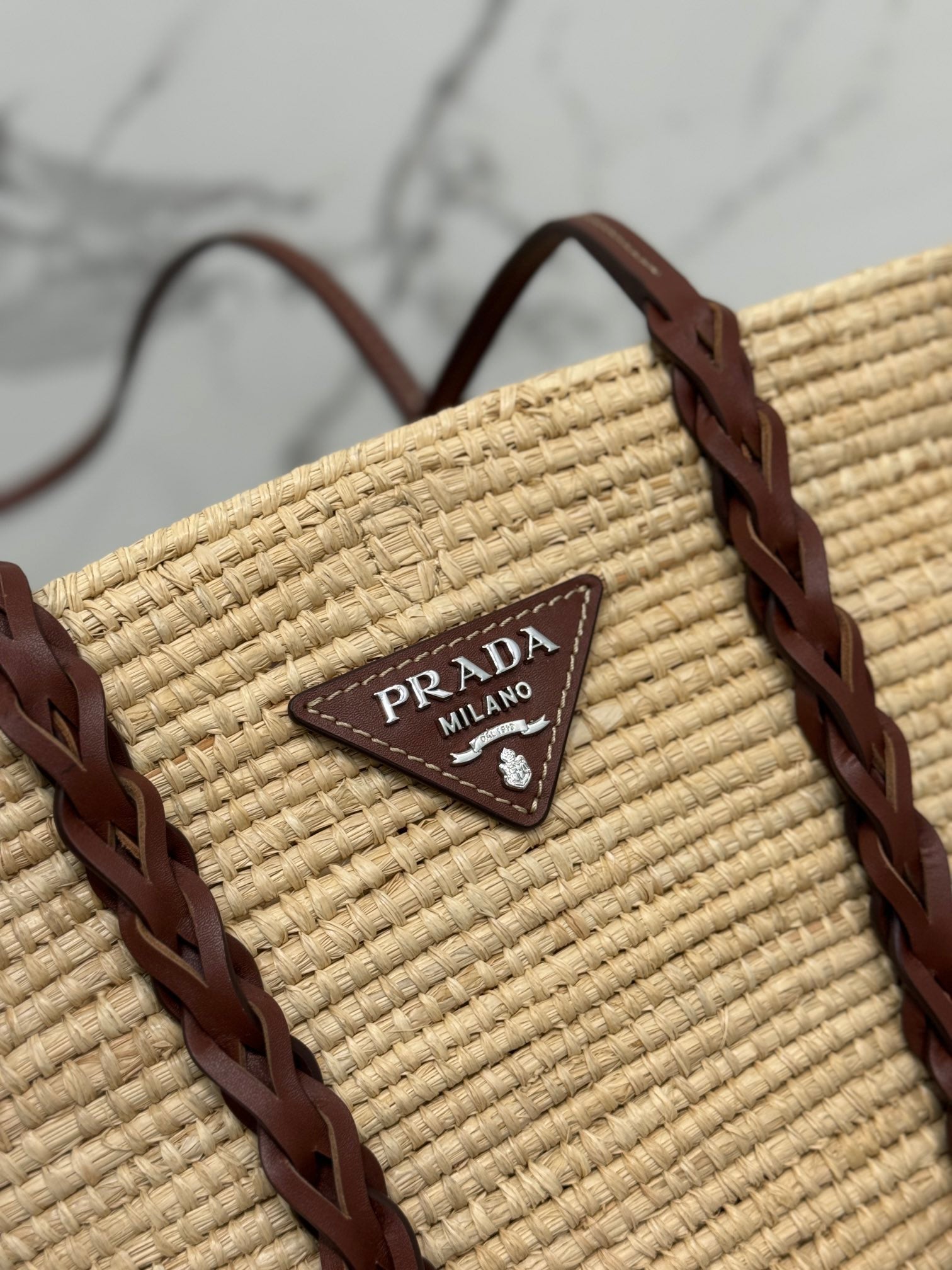 ＰＲＤＡ RAFFIA AND LEATHER TOTE BAG