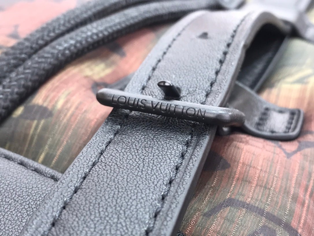 ＬＳ ＶＴＴＯＮ M56411 CHRISTOPHER BACKPACK VIRGIL ABLOH GREEN AND BROWN CAMO