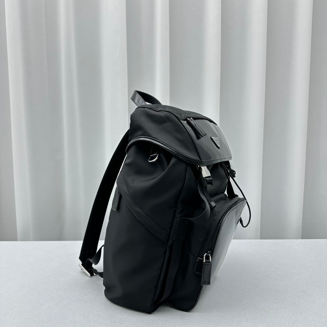 ＰＲＤＡ RE-NYLON AND LEATHER BACKPACK