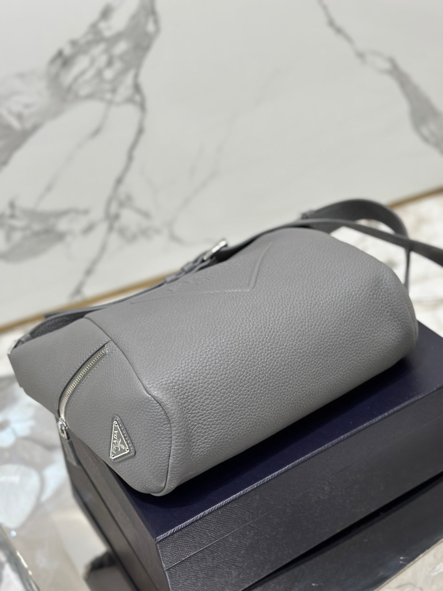 ＰＲＤＡ GRAY LEATHER SHOULDER BAG